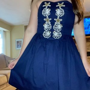 Lily Pulitzer navy shell strapless dress 🐚